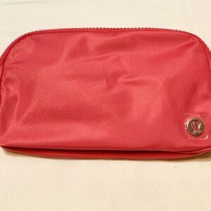 NWT Lululemon Everywhere Belt Bag, 1L, Cherry Mist, CERI, LU9AX2S